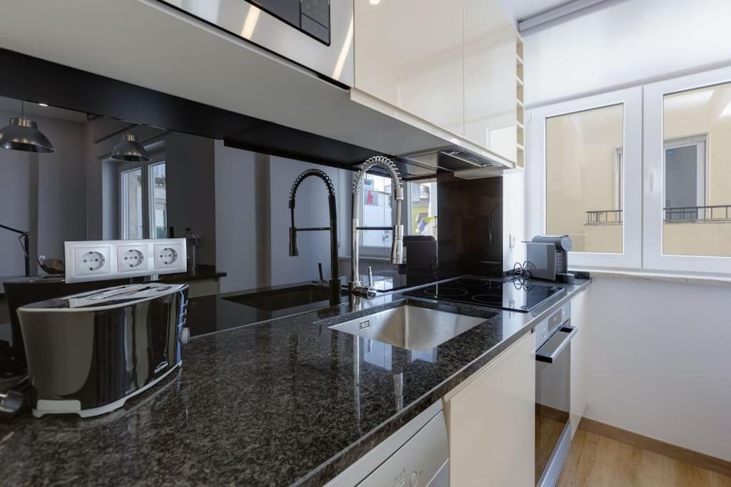 Yollaapartment 拉哥斯 外观 照片