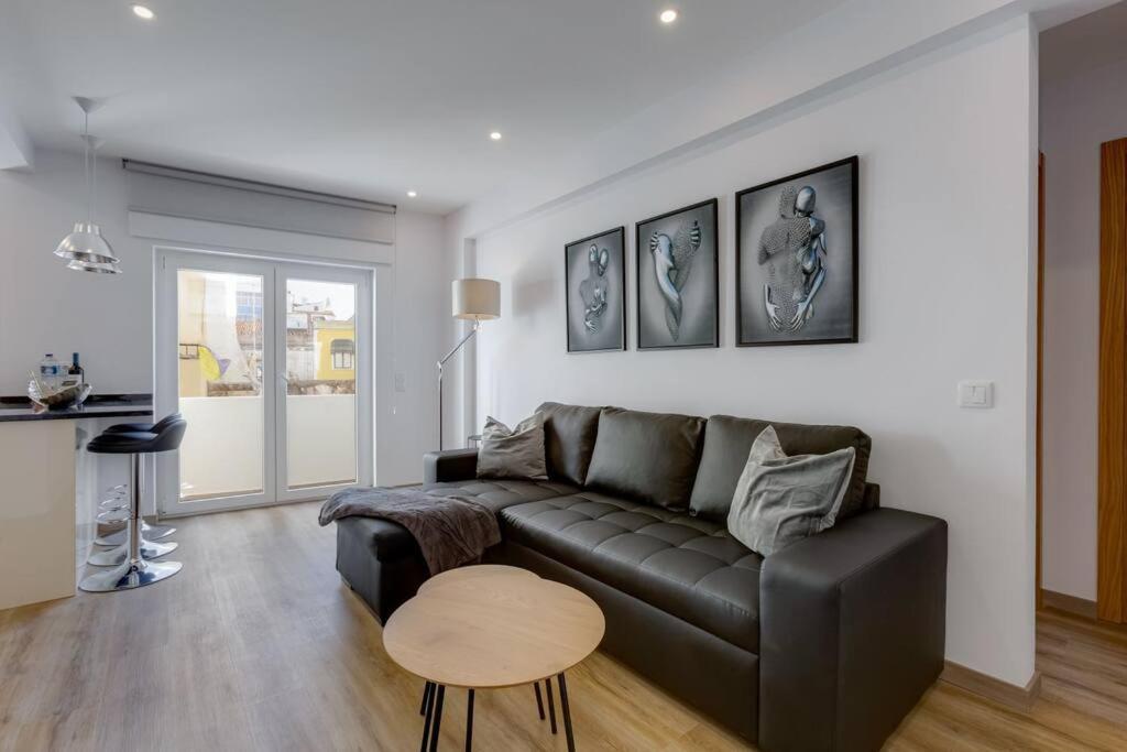 Yollaapartment 拉哥斯 外观 照片